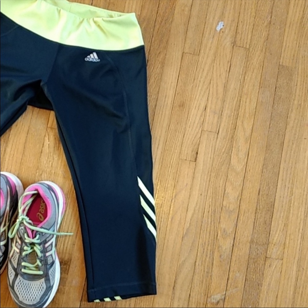 Adidas work out capris - Picture 5 of 5
